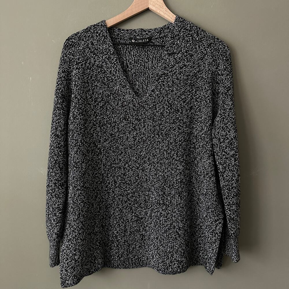 Athleta Oversized Switchback Pullover Sweater Xs - image 2
